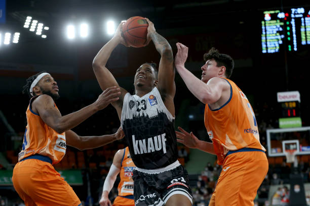 一次进攻回 一次进攻回