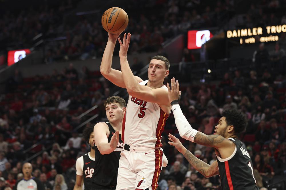 上的角色塑 上的角色塑